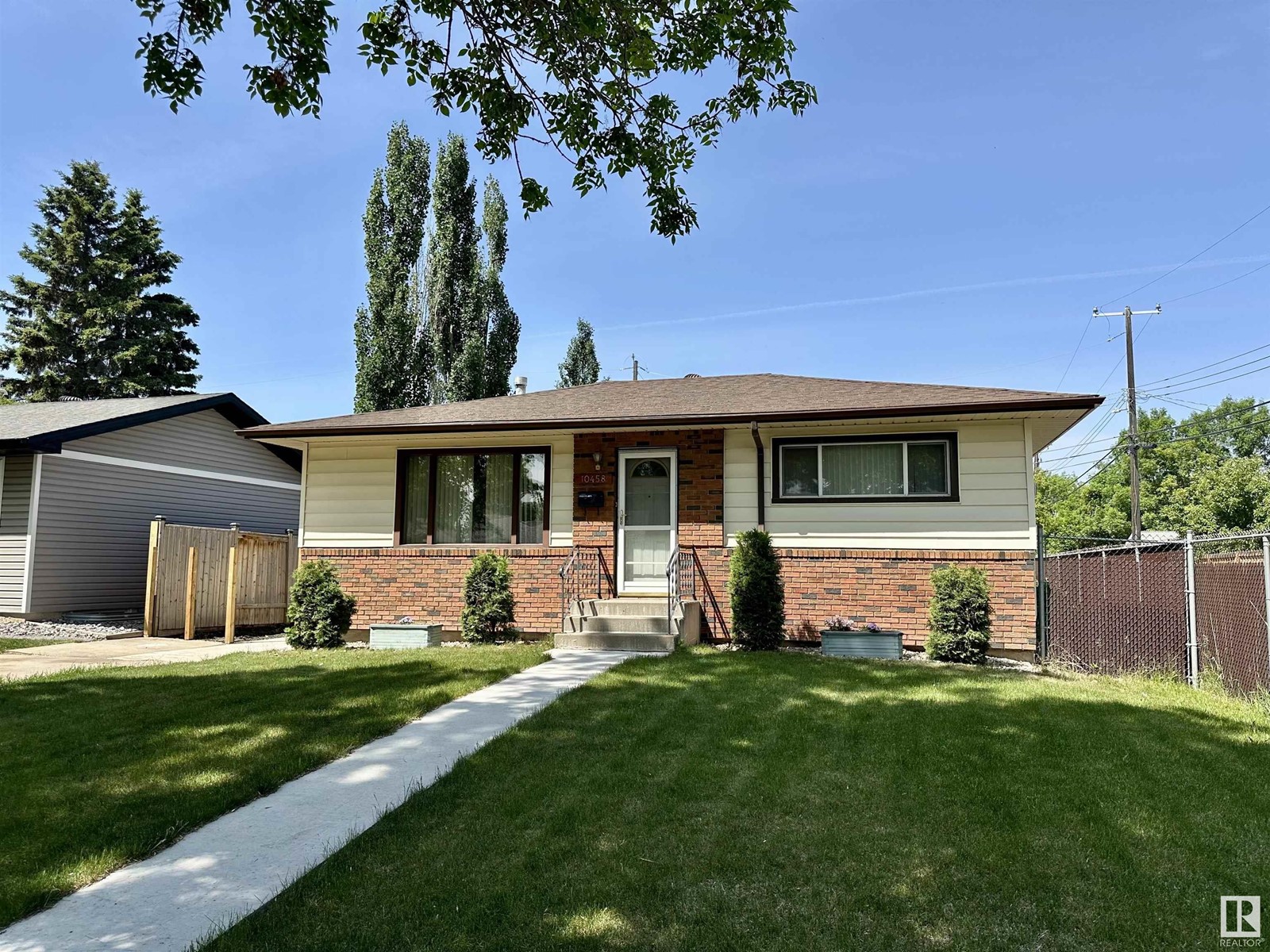 10458 166 ST NW, Edmonton, Alberta