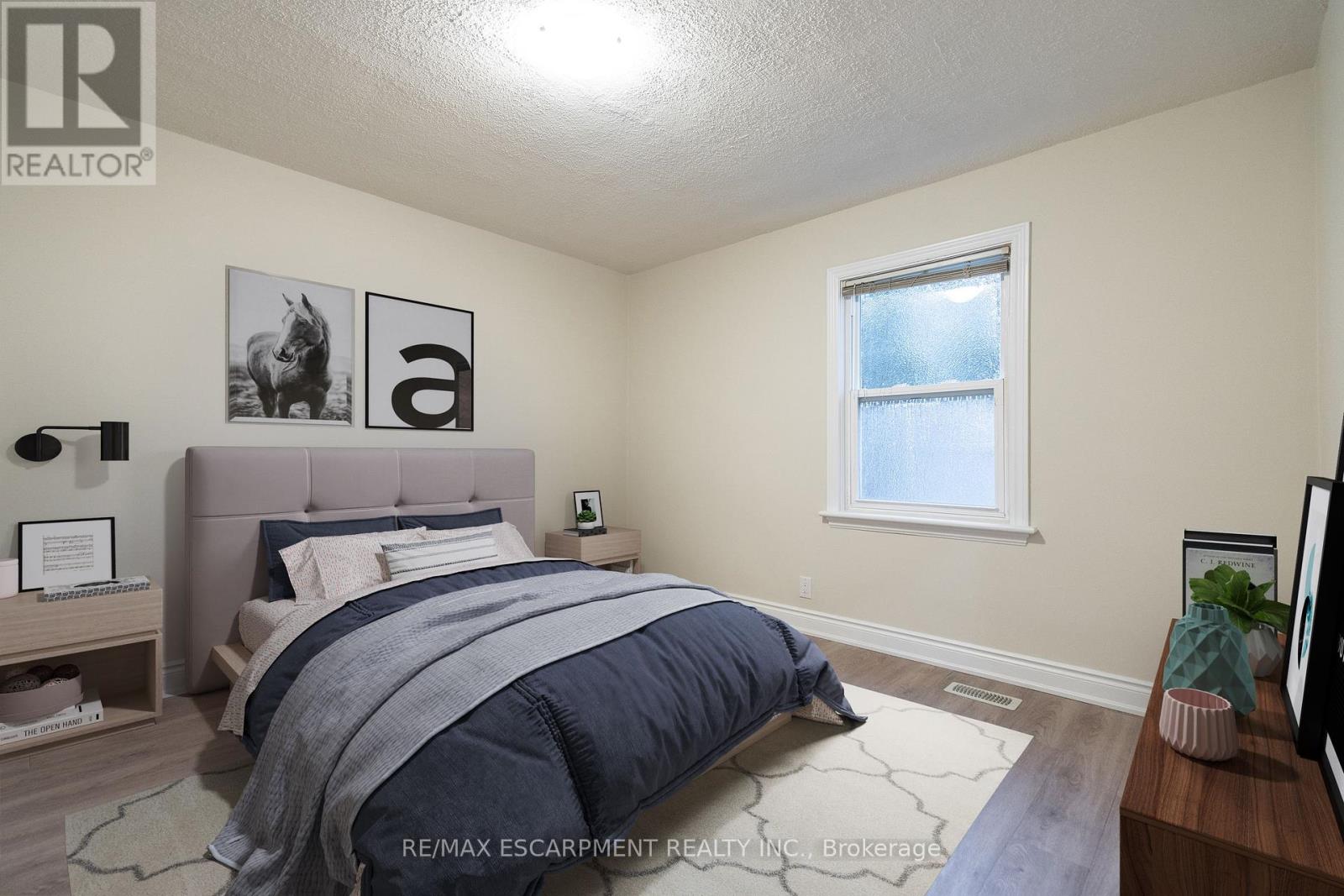 130 West 34th Street, Hamilton, Ontario  L9C 5K3 - Photo 12 - X12202246