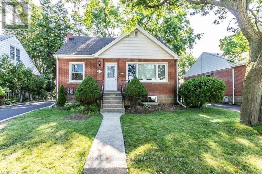 2 - 47 West 4th Street, Hamilton, Ontario  L9C 3M5 - Photo 1 - X12202272