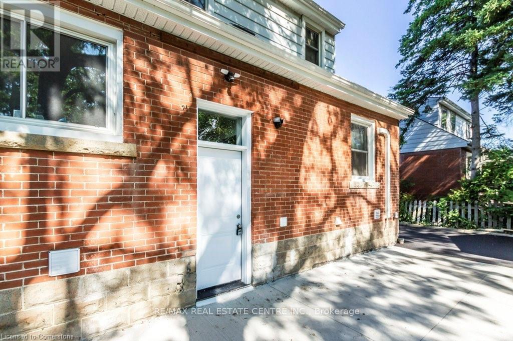2 - 47 West 4th Street, Hamilton, Ontario  L9C 3M5 - Photo 4 - X12202272