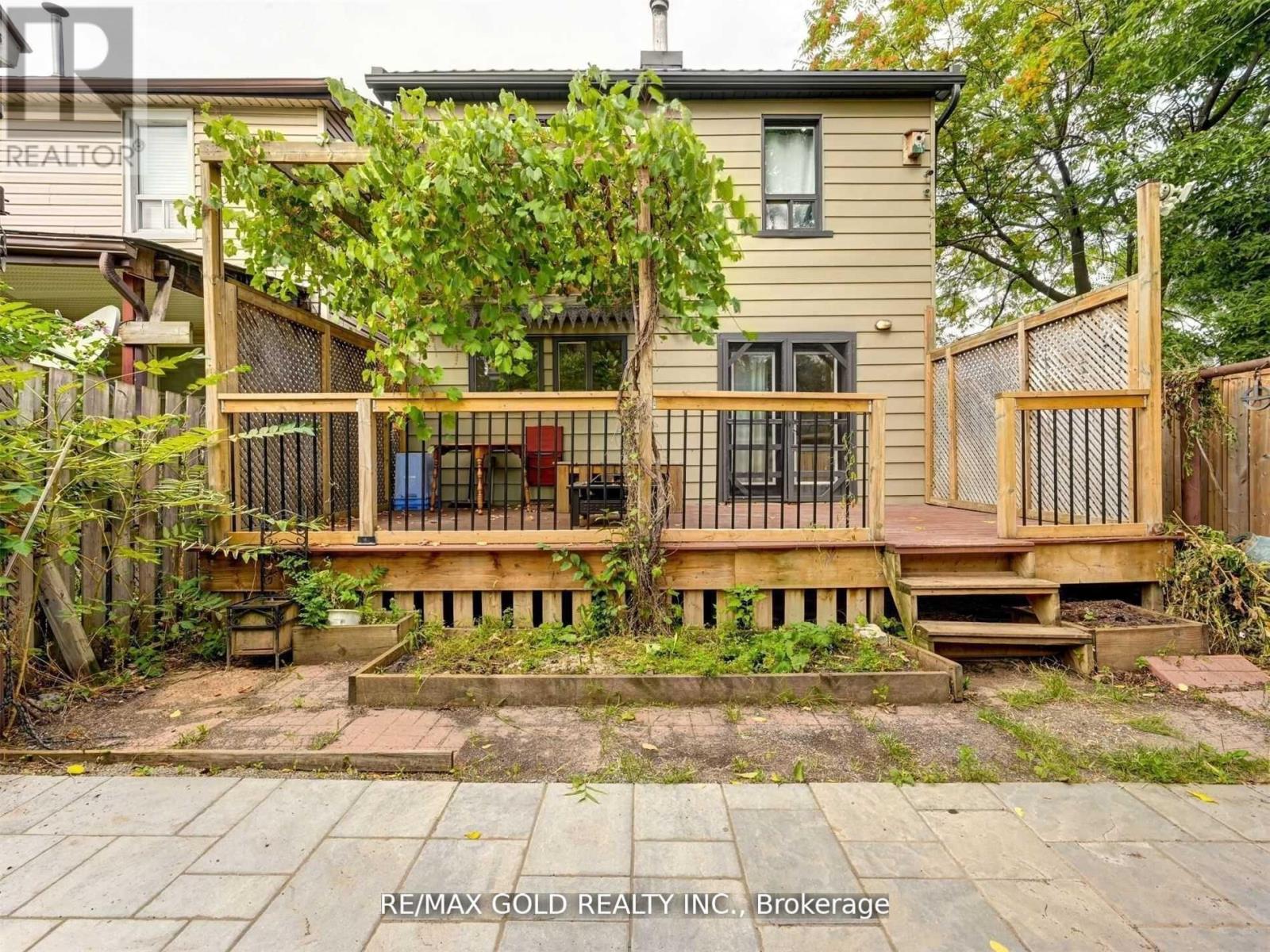 1124 Cannon Street E, Hamilton, Ontario  L8L 2J8 - Photo 24 - X12202290