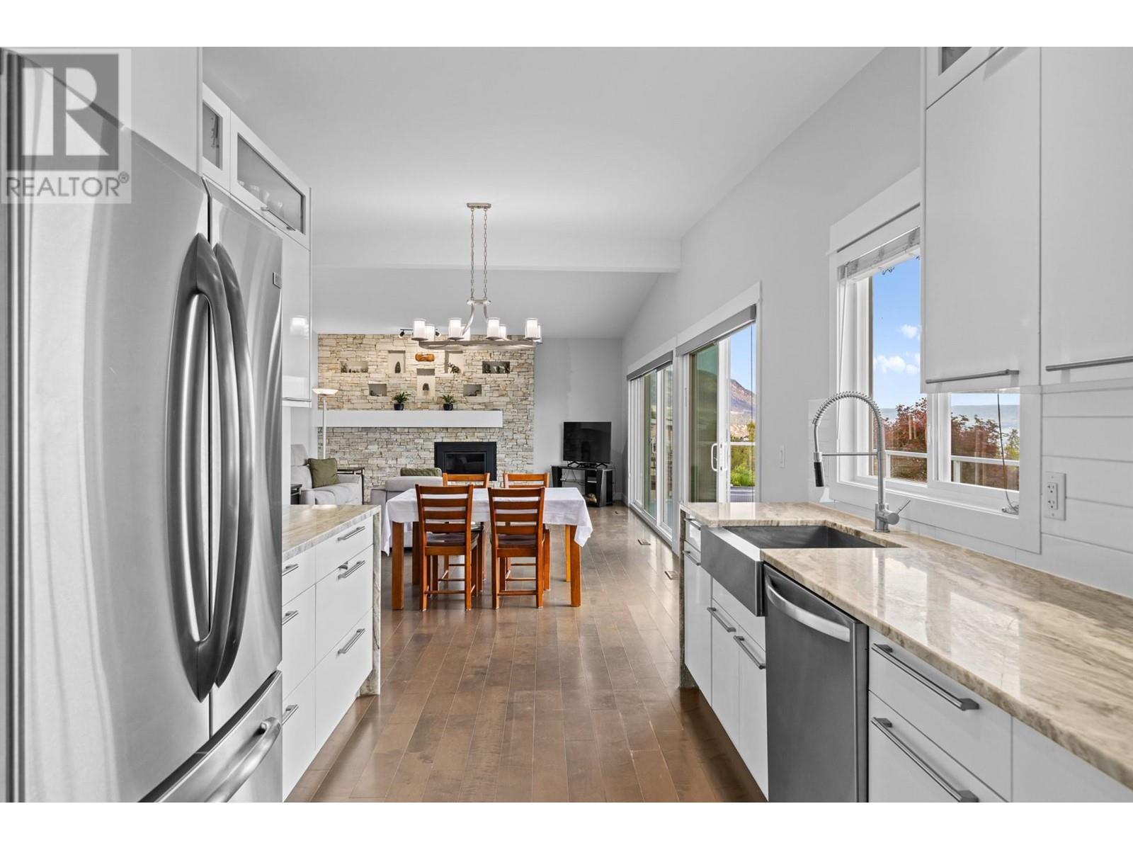 6177 Wilson Road, Peachland, British Columbia  V0H 1X7 - Photo 12 - 10350801