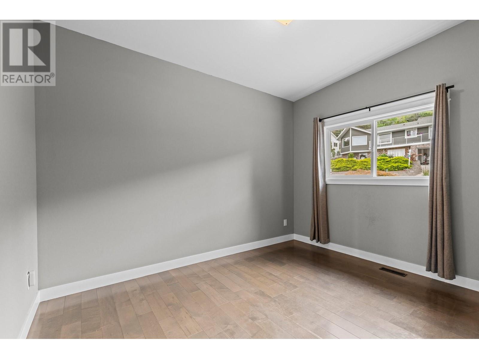 6177 Wilson Road, Peachland, British Columbia  V0H 1X7 - Photo 24 - 10350801