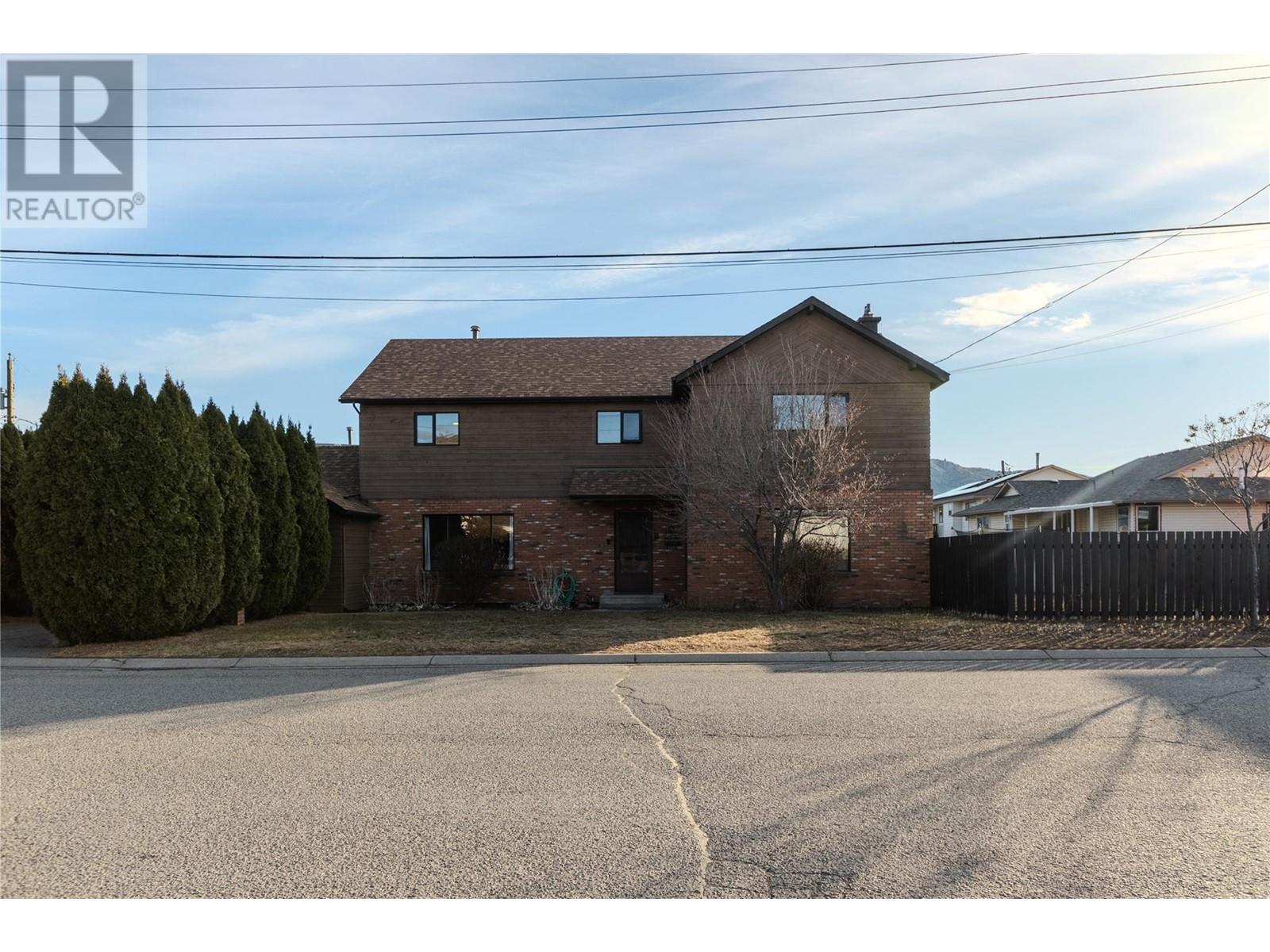 Property at 1515 LETHBRIDGE Avenue image 1