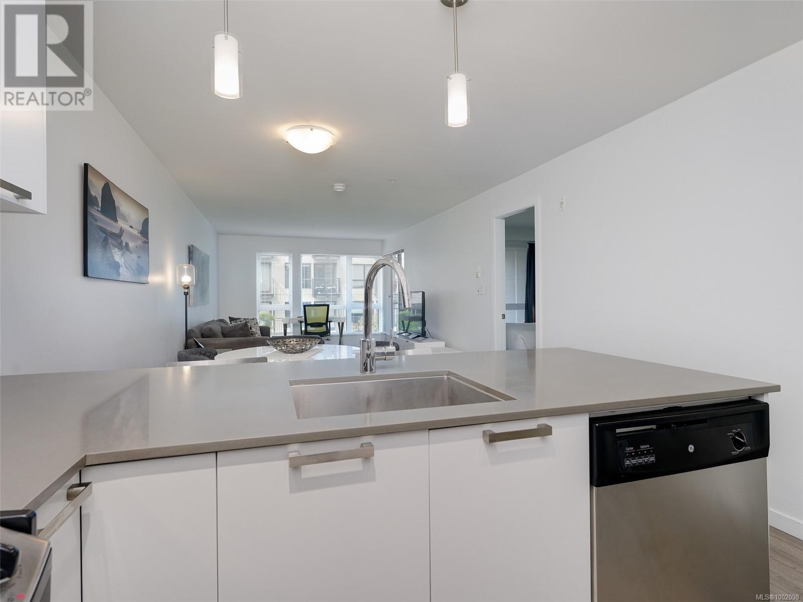 306 528 Pandora Ave, Victoria, British Columbia  V8W 0C6 - Photo 12 - 1002098