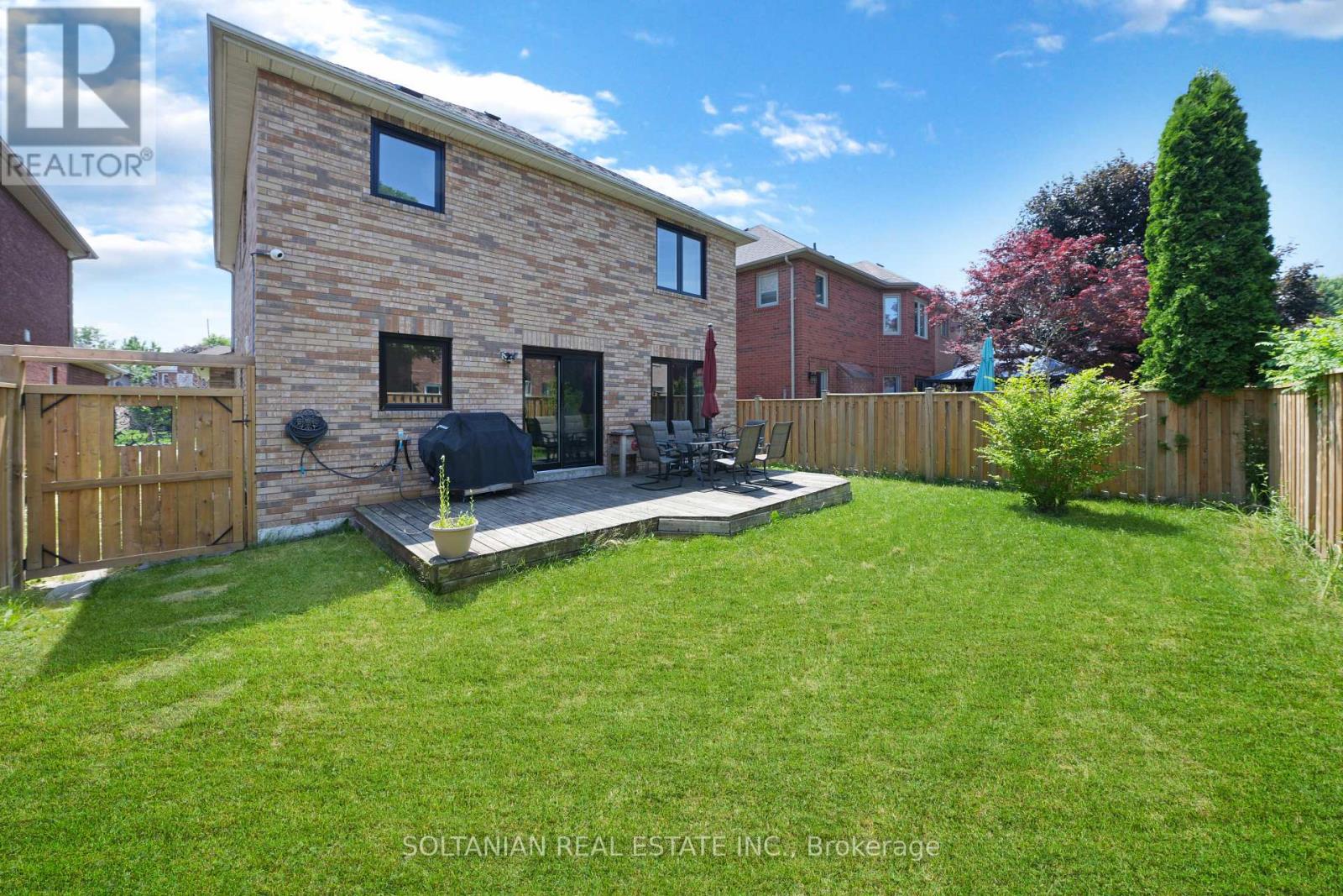 157 Bothwell Crescent, Newmarket, Ontario  L3X 2K4 - Photo 35 - N12120167