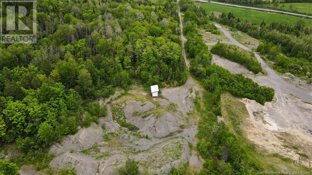 166 Levasseur Road, Saint-Joseph-De-Madawaska, New Brunswick  E7B 2N4 - Photo 15 - NB114384