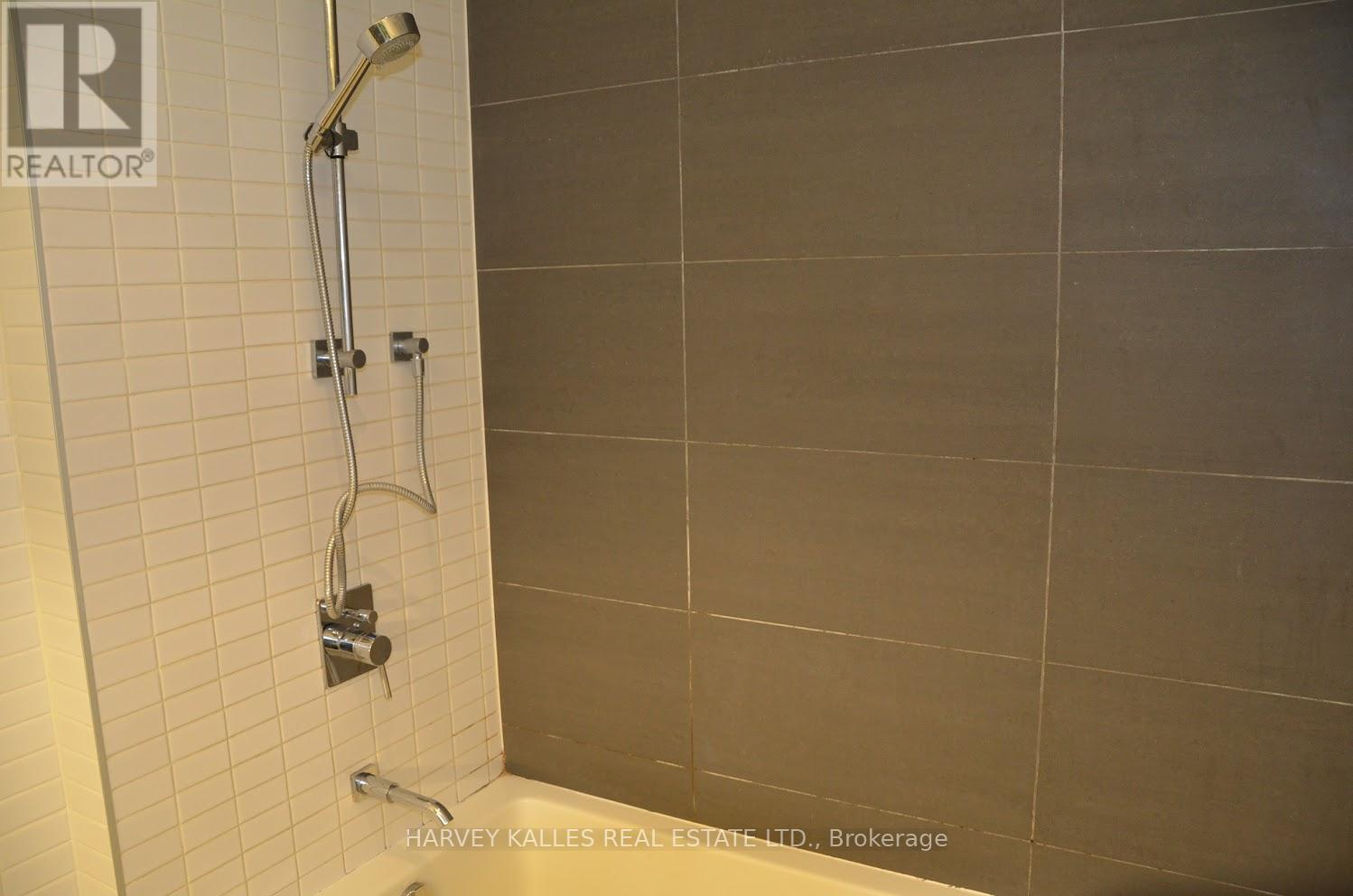 526 - 47 Lower River Street, Toronto, Ontario  M5A 0G1 - Photo 4 - C12202380
