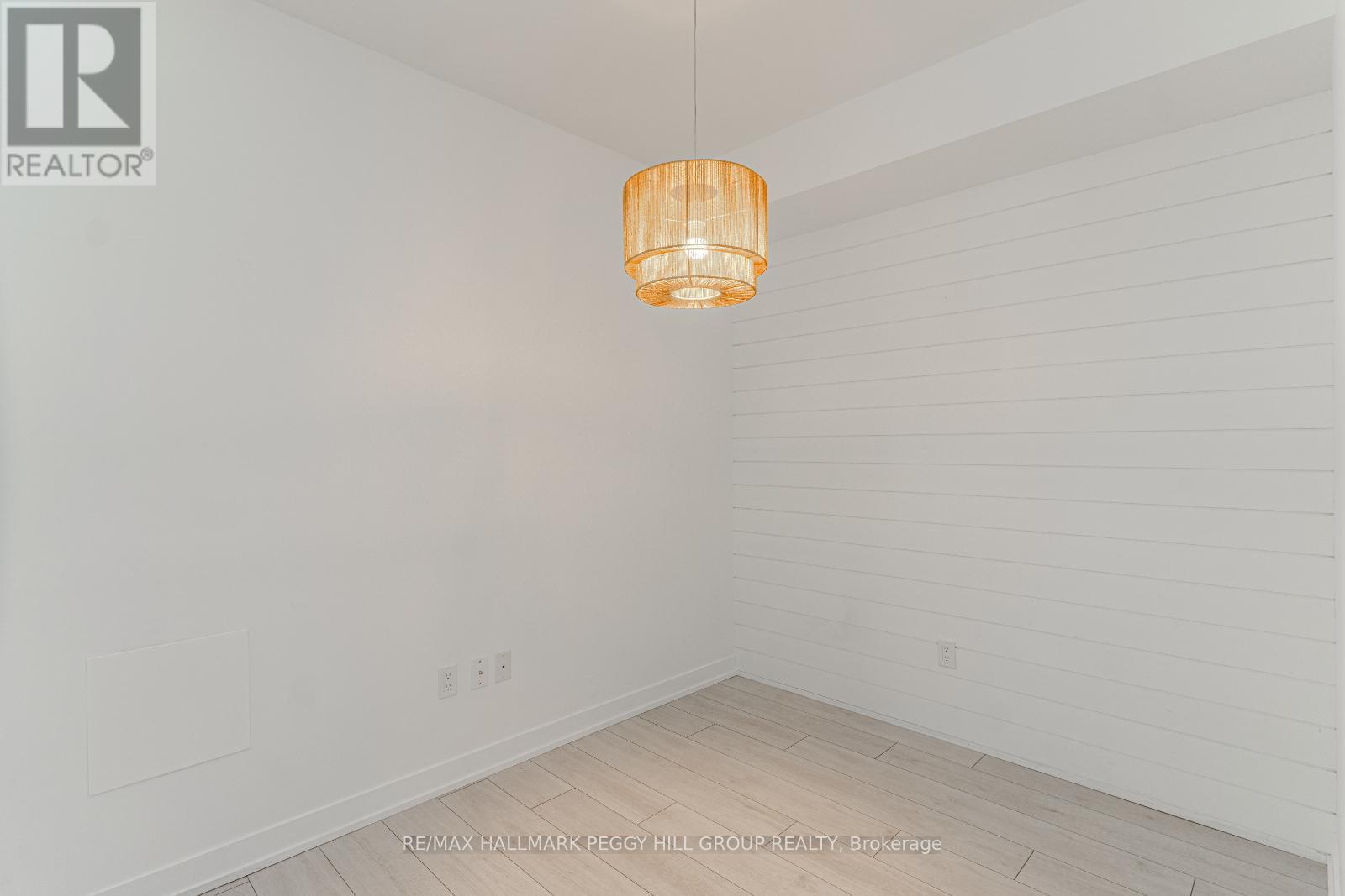 460 - 31 Tippett Road, Toronto, Ontario  M3H 0C8 - Photo 3 - C12202452