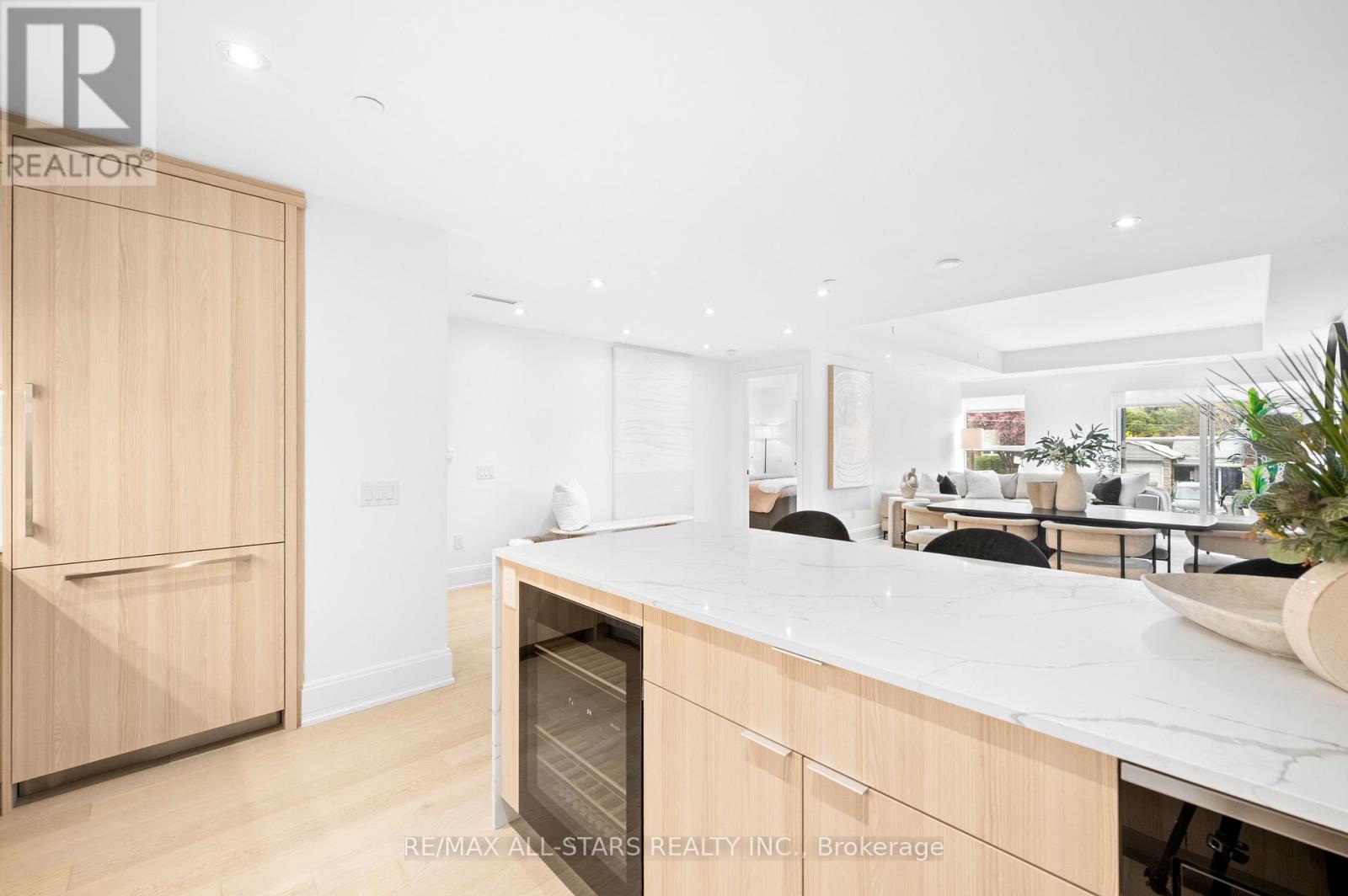 201 - 355 Bedford Park Avenue, Toronto, Ontario  M5M 0A5 - Photo 26 - C12202461