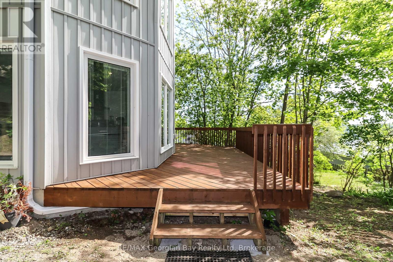 415 Talbot Street, Tay, Ontario  L0K 1R0 - Photo 27 - S12198367
