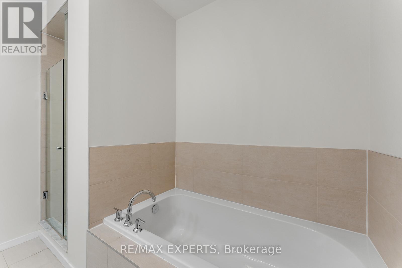 172 Sydney Circle, Vaughan, Ontario  L4H 4R2 - Photo 25 - N12202341