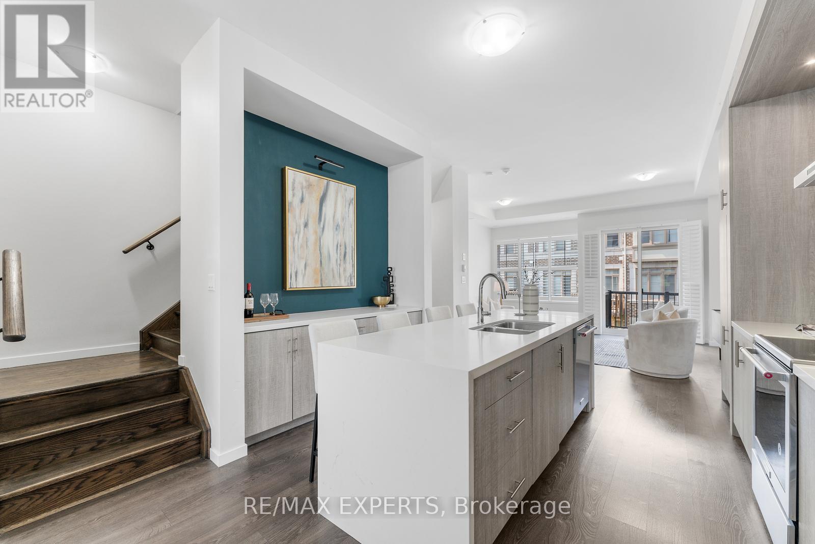 172 Sydney Circle, Vaughan, Ontario  L4H 4R2 - Photo 8 - N12202341