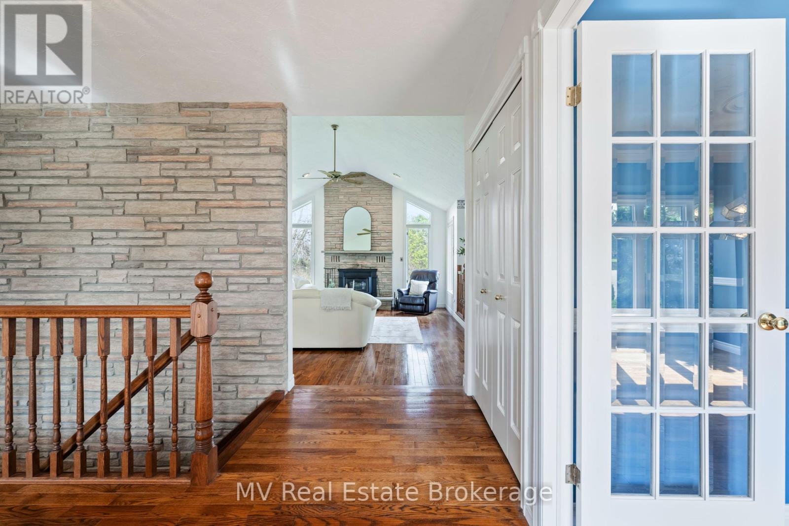 5 Amalia Crescent, Centre Wellington, Ontario N0B 1J0 - Photo 7 - X12116467