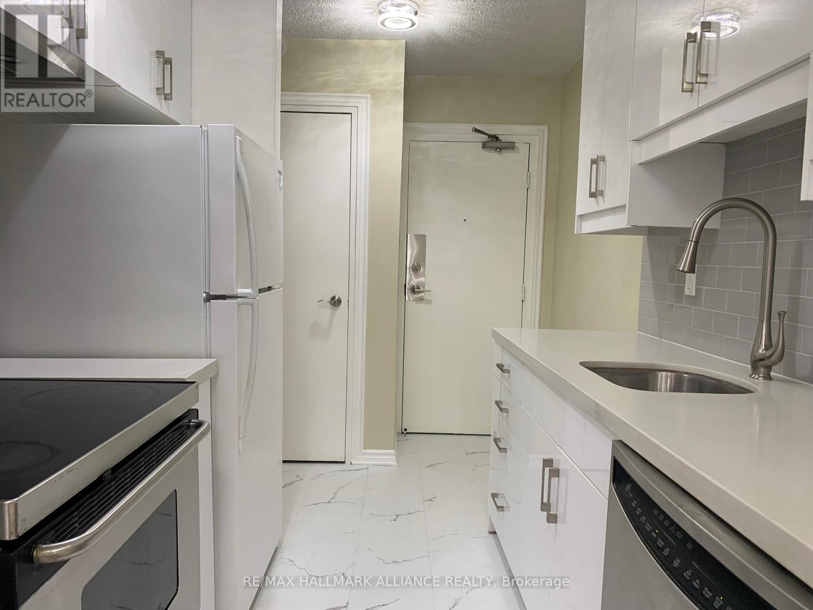 108 - 1950 Kennedy Road, Toronto (Dorset Park), Ontario  M1P 4S9 - Photo 2 - E12202443