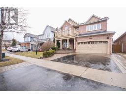 11 JOSHUA BOULEVARD, Whitby, Ontario