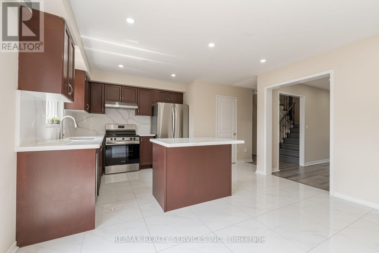 2187 Fiddlers Way, Oakville, Ontario  L6M 0L6 - Photo 9 - W12201557