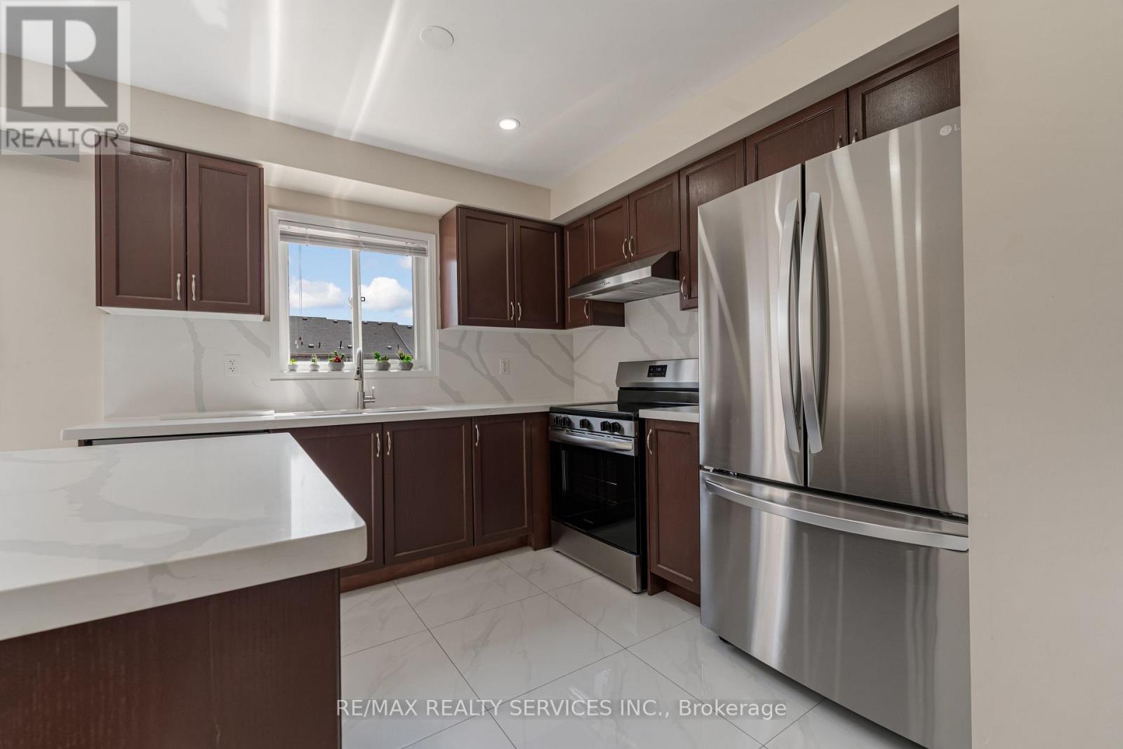 2187 Fiddlers Way, Oakville, Ontario  L6M 0L6 - Photo 7 - W12201557