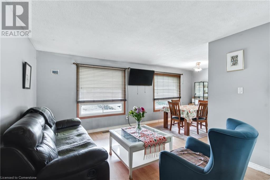 419 Queen Victoria Drive, Hamilton, Ontario  L8W 1G7 - Photo 6 - 40738350