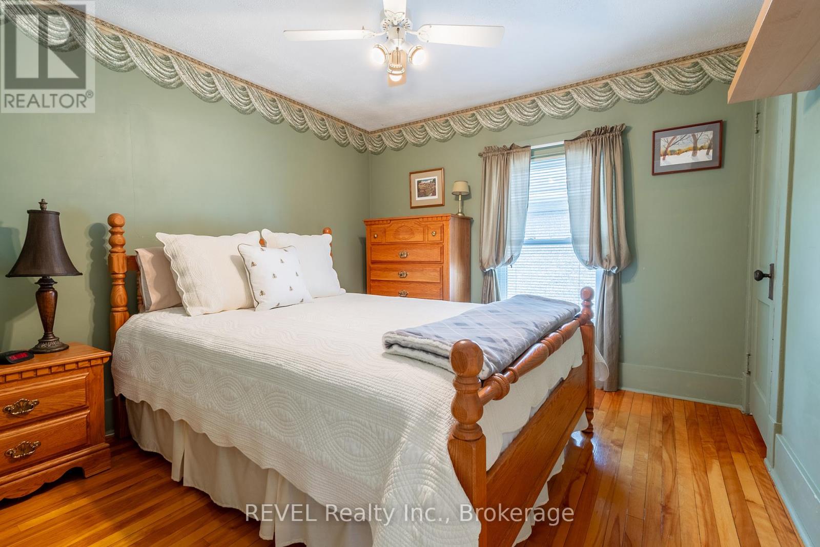 298 Stanley Street, Port Colborne, Ontario  L3K 3A2 - Photo 21 - X12202520