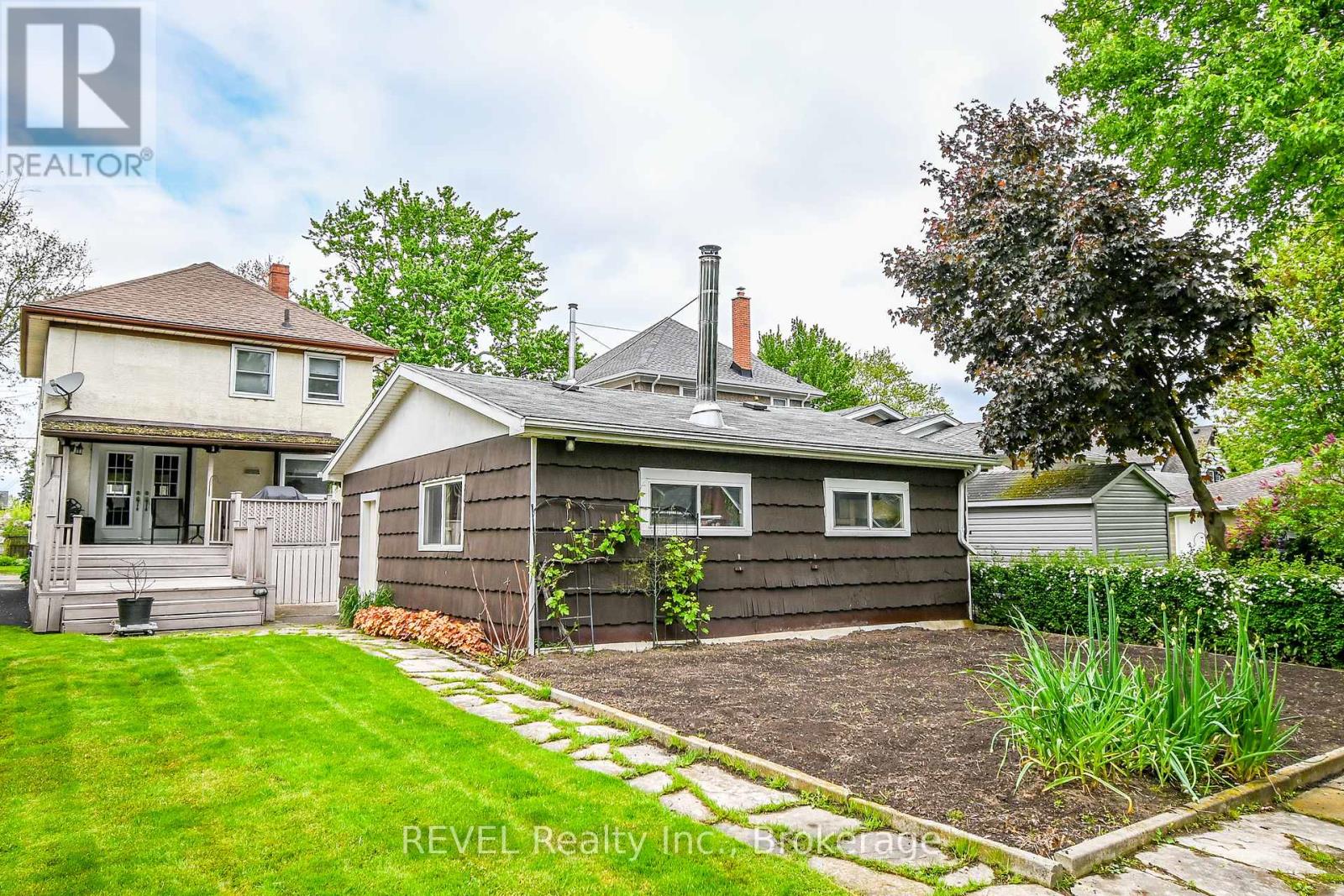 298 Stanley Street, Port Colborne, Ontario  L3K 3A2 - Photo 38 - X12202520