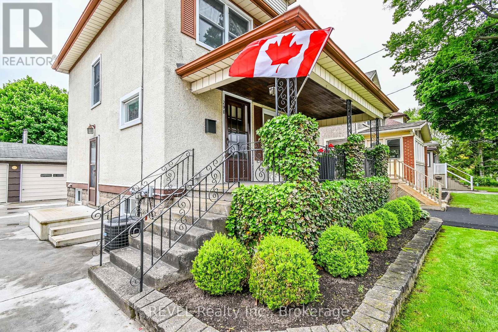 Property at 298 STANLEY STREET image 4
