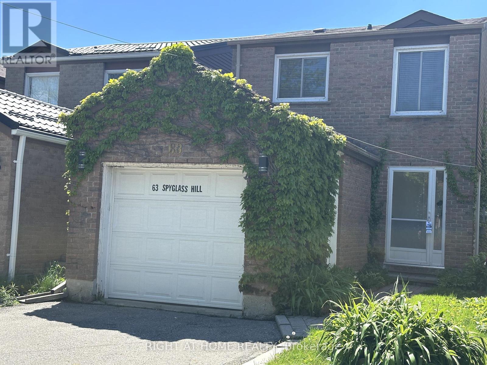 63 Spyglass Hill Road, Vaughan, Ontario  L4K 2K6 - Photo 3 - N12202500