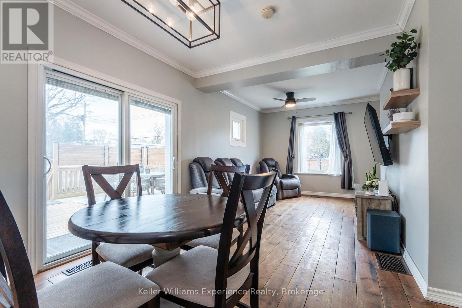 454 Colborne Street, Midland, Ontario  L4R 2K9 - Photo 11 - S12202543