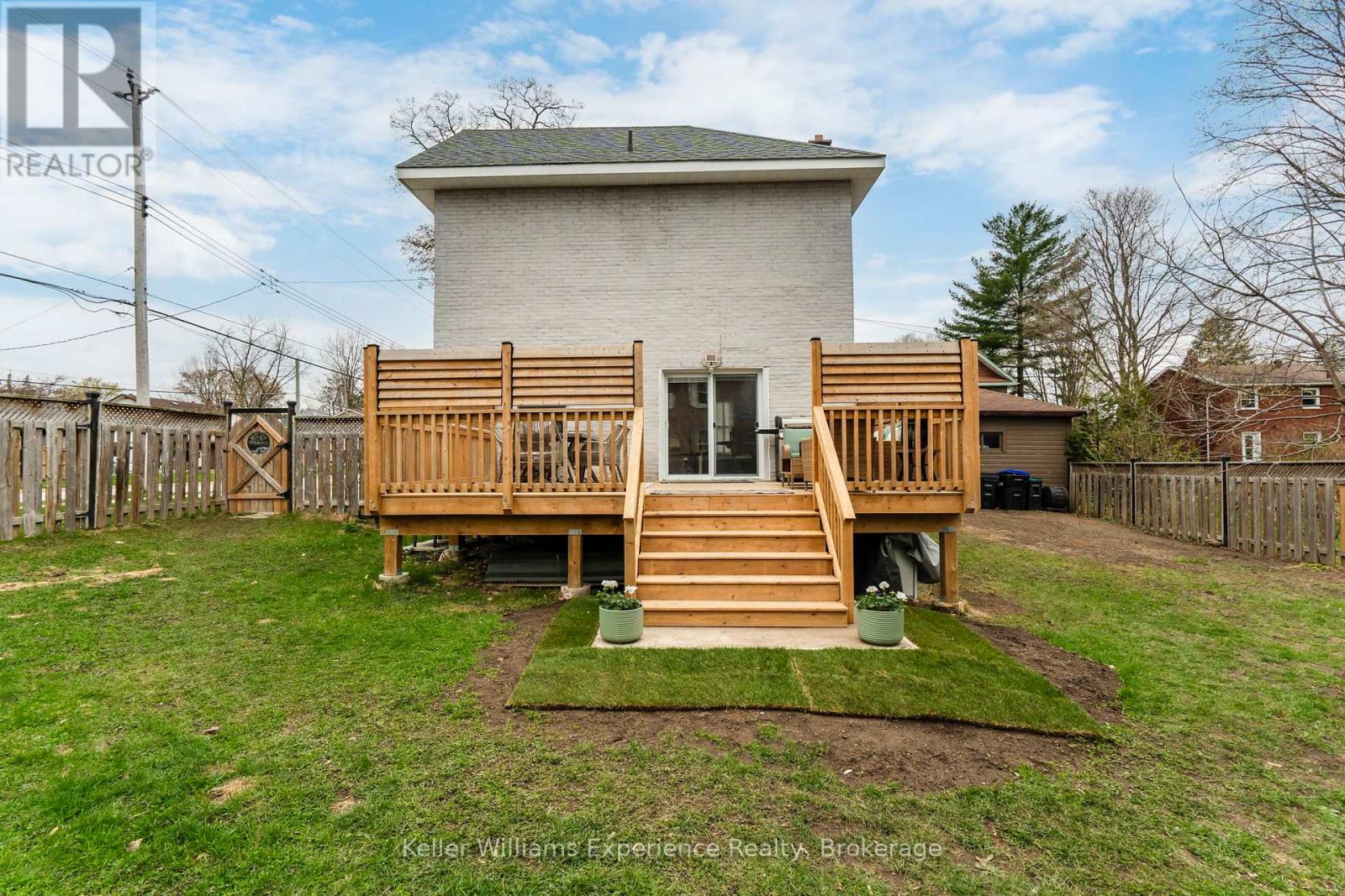454 Colborne Street, Midland, Ontario  L4R 2K9 - Photo 36 - S12202543