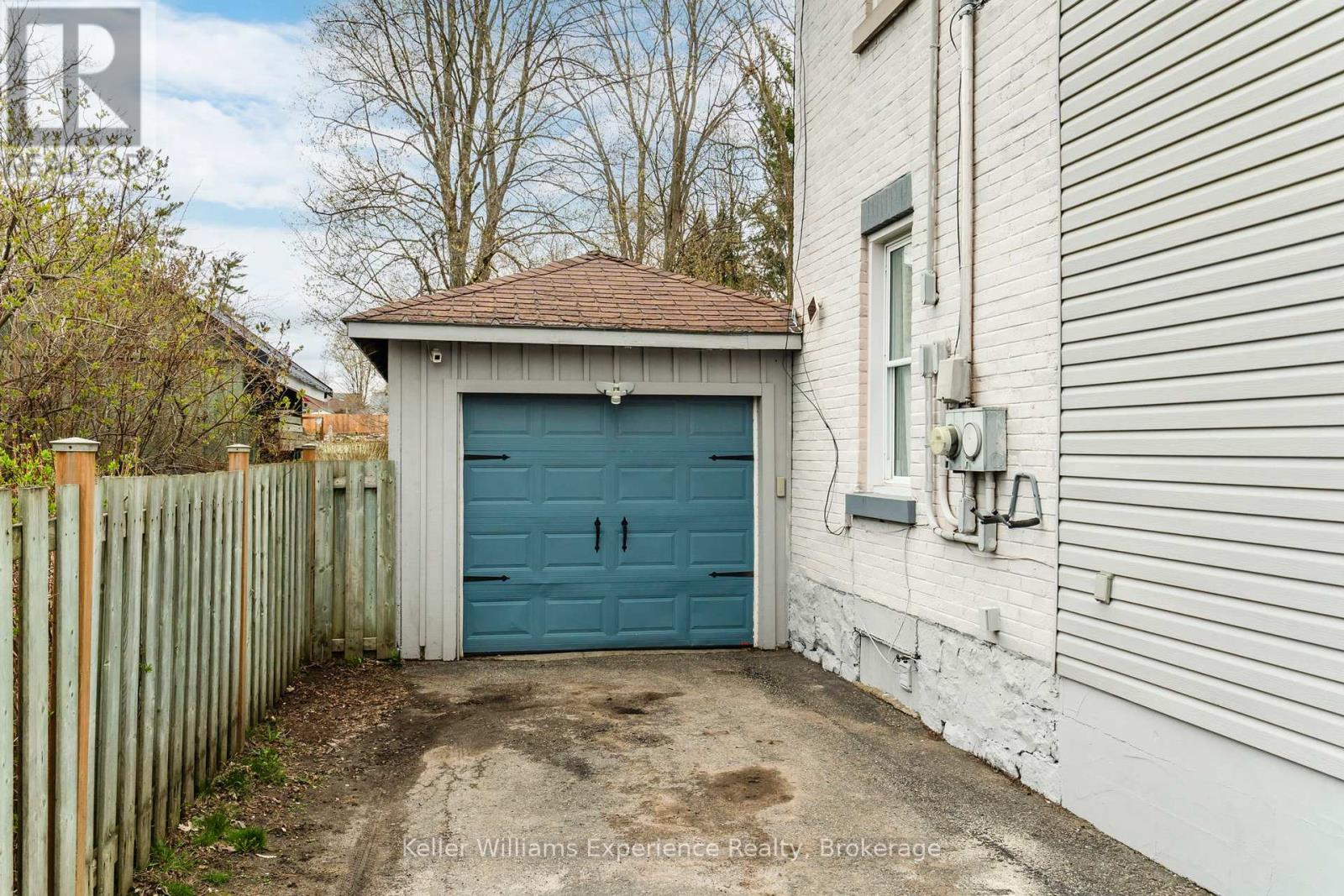 454 Colborne Street, Midland, Ontario  L4R 2K9 - Photo 6 - S12202543