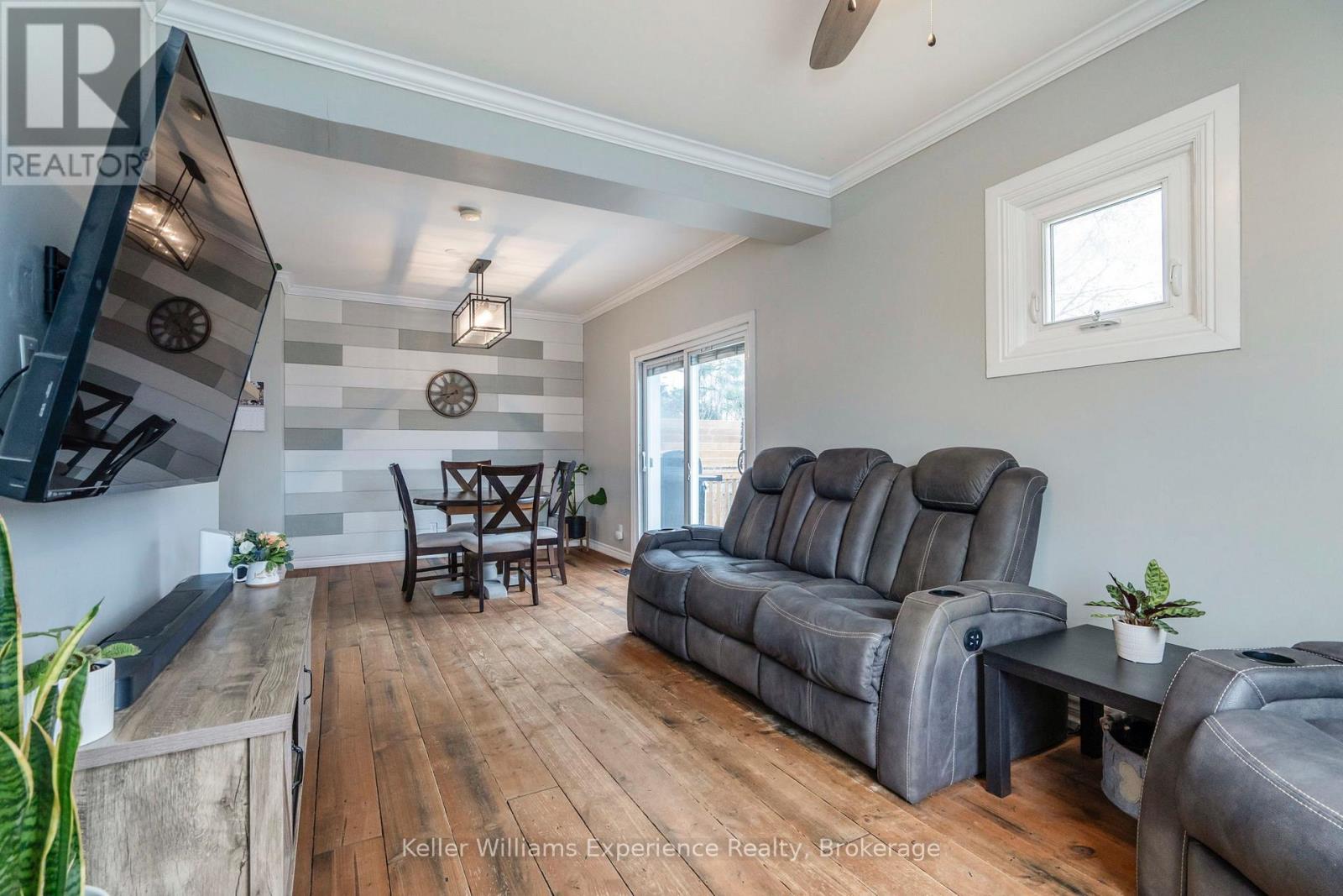 454 Colborne Street, Midland, Ontario  L4R 2K9 - Photo 8 - S12202543