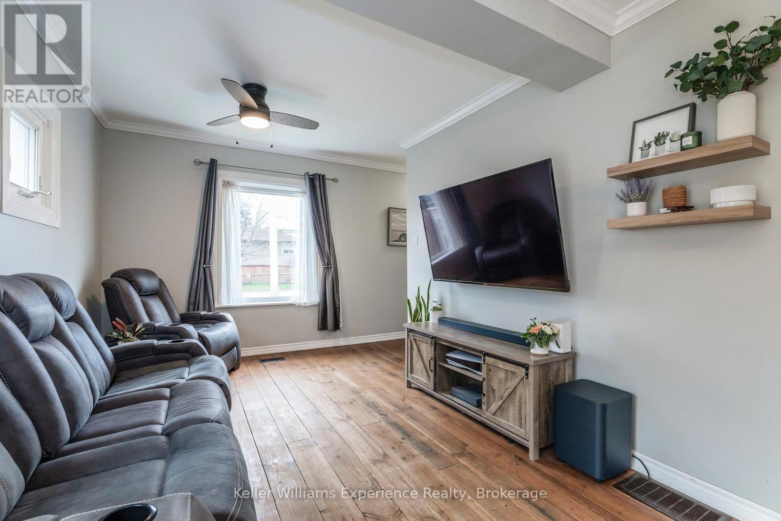 454 Colborne Street, Midland, Ontario  L4R 2K9 - Photo 9 - S12202543