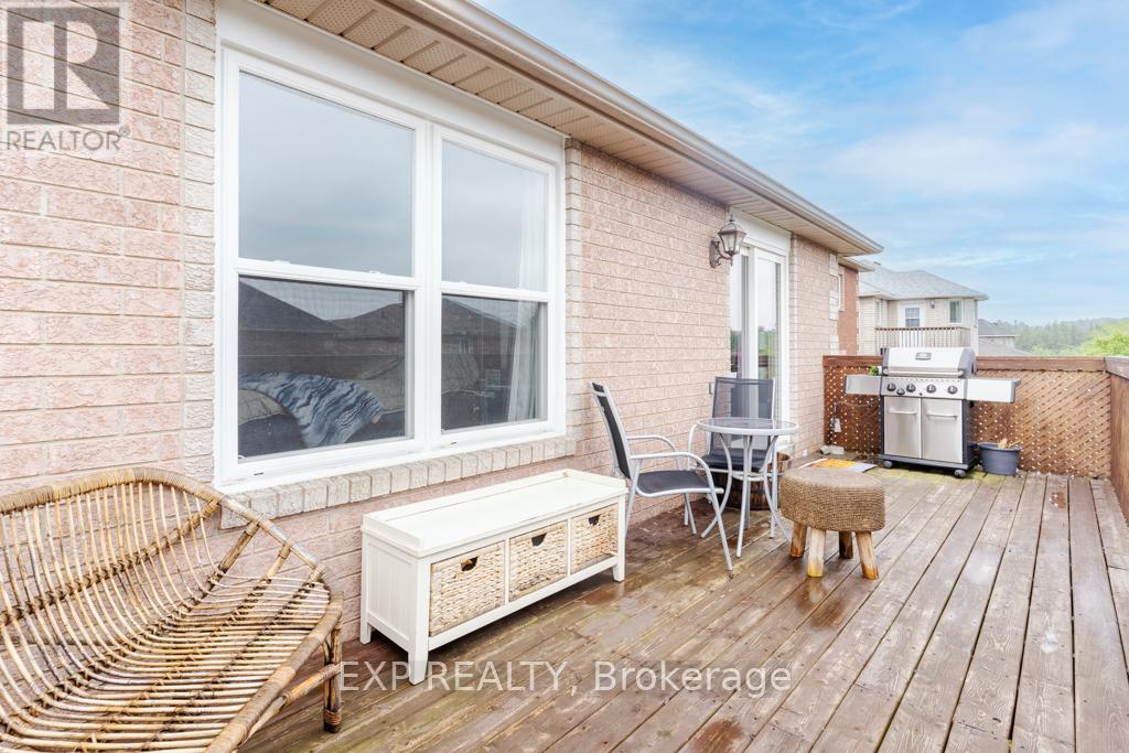Upper - 74 Shalom Way, Barrie (Painswick South), Ontario  L4N 5Y3 - Photo 24 - S12202506