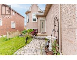UPPER - 74 SHALOM WAY, Barrie, Ontario