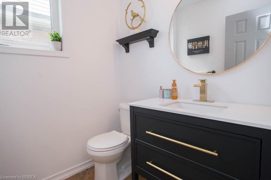 9 Waldie Crescent, Brantford, Ontario  N3T 0B7 - Photo 7 - 40738167