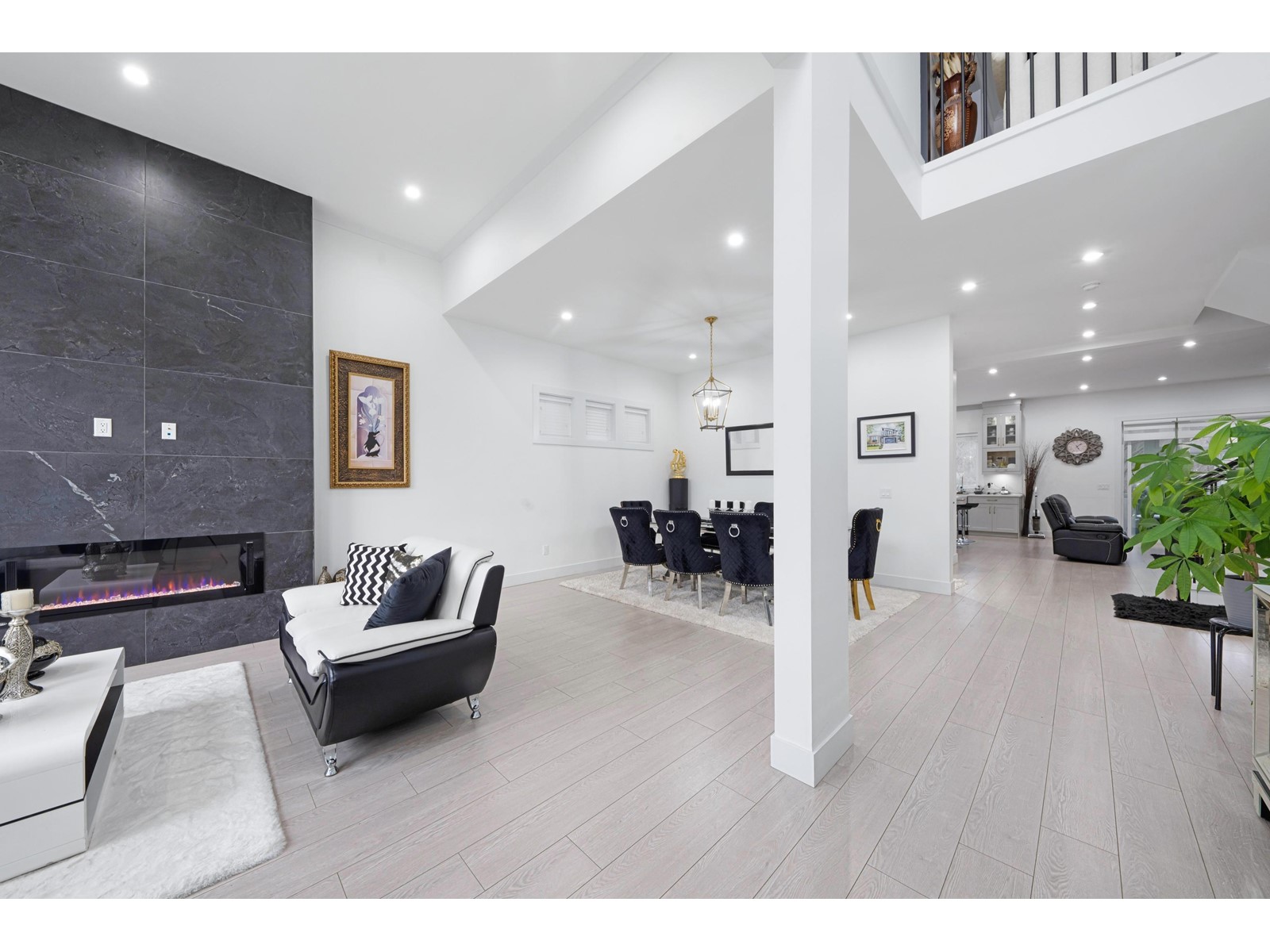 Property at 6420 FAIRWAY STREET image 5