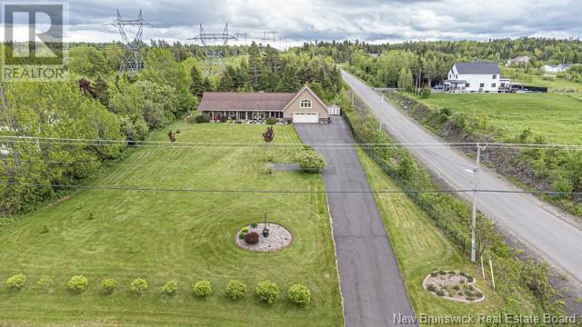 Property at 5 Snowshoe Street image 2