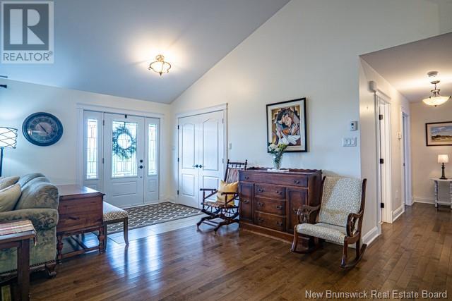 Property at 5 Snowshoe Street image 3