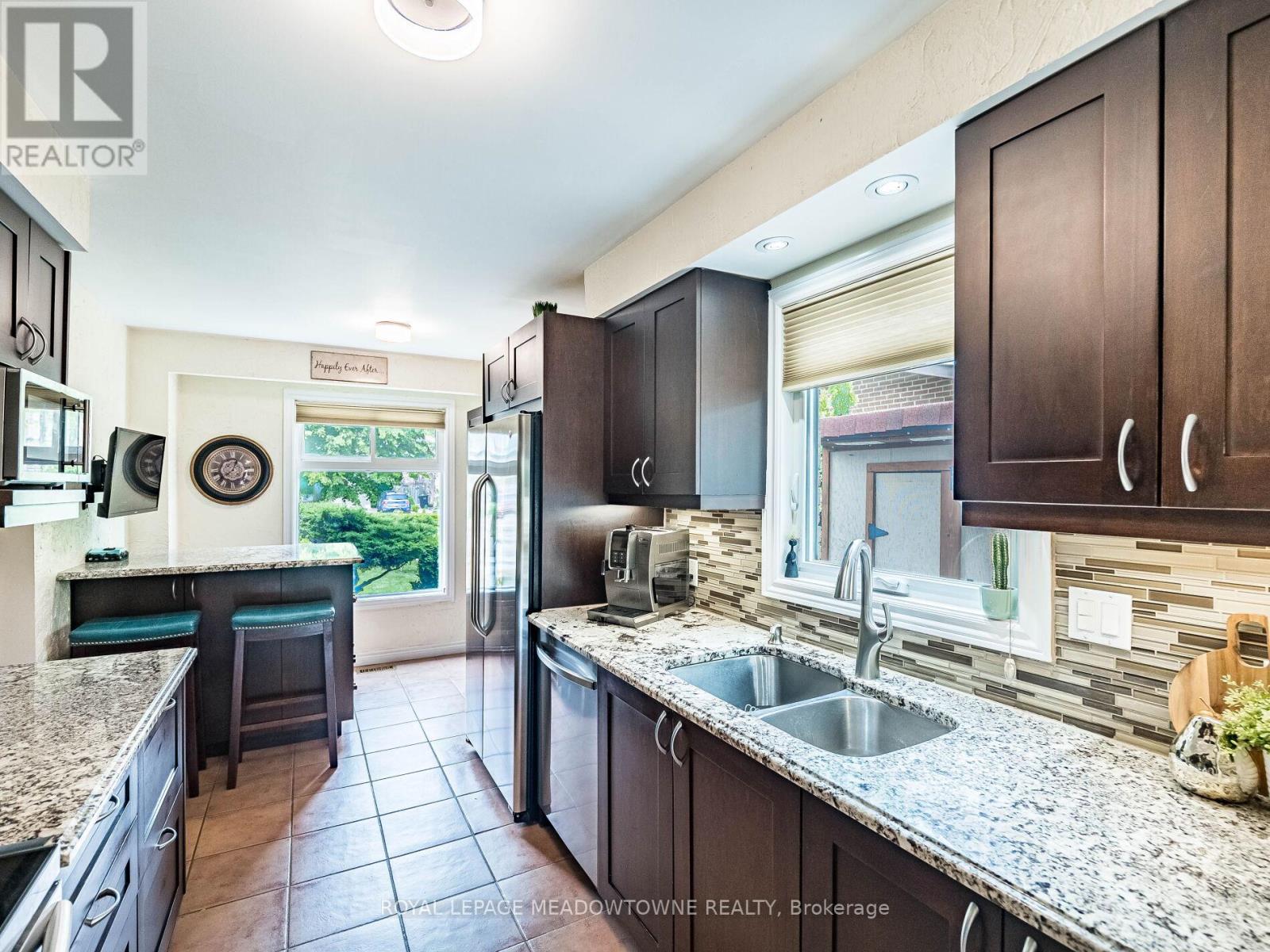 7208 Joliette Crescent, Mississauga, Ontario  L5N 1Z3 - Photo 19 - W12202397