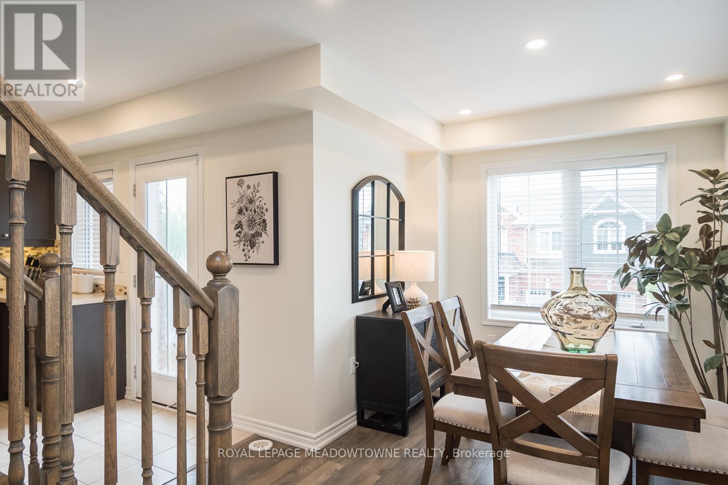 621 Laking Terrace, Milton, Ontario  L9T 9J5 - Photo 13 - W12202420