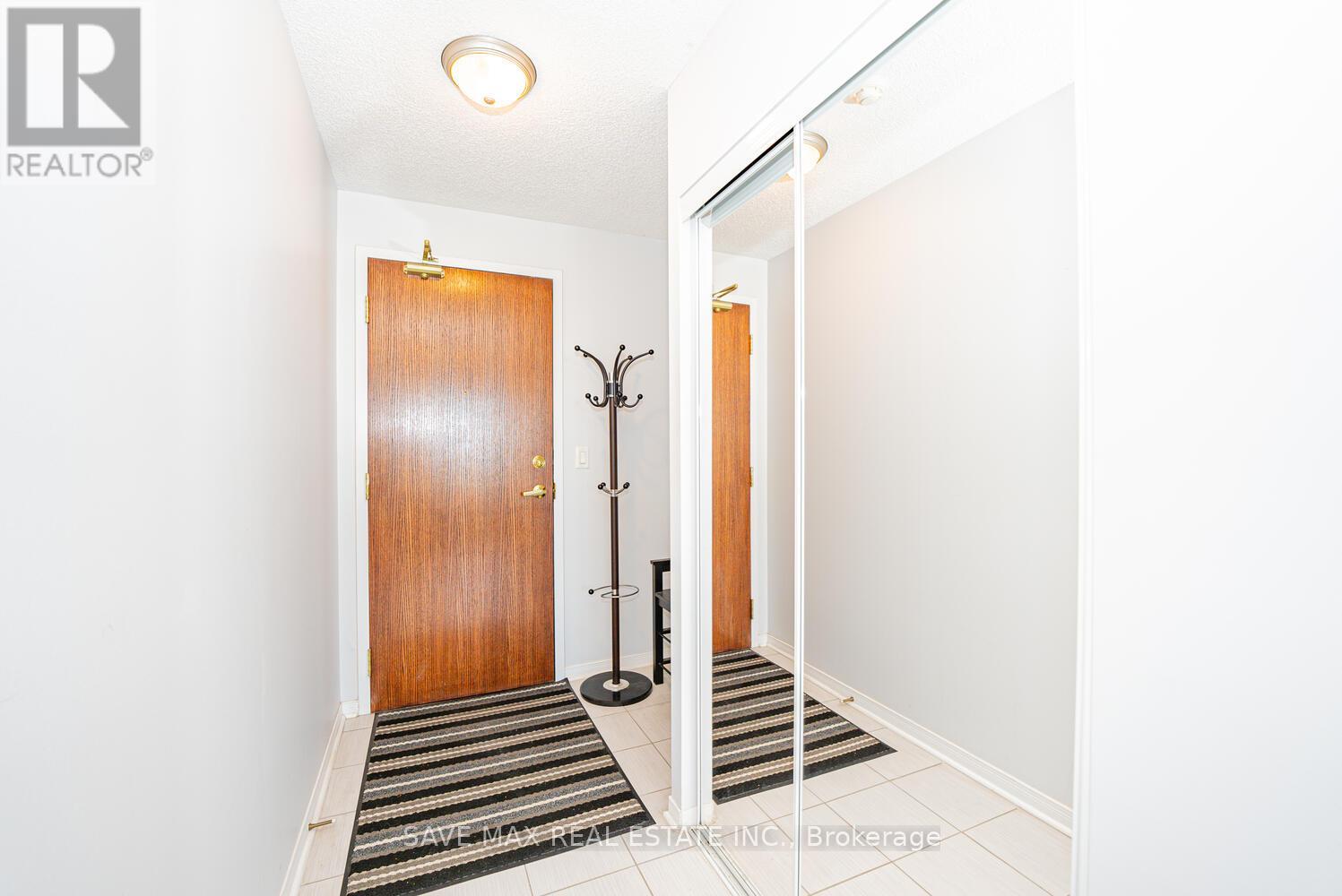1801 - 4900 Glen Erin Drive, Mississauga (Central Erin Mills), Ontario  L5M 7S2 - Photo 10 - W12202430