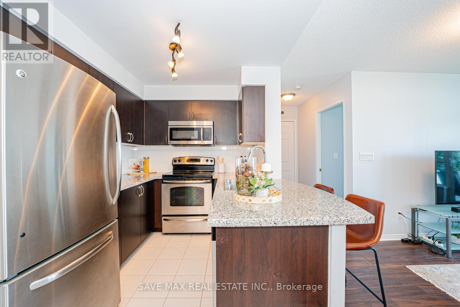 1801 - 4900 Glen Erin Drive, Mississauga (Central Erin Mills), Ontario  L5M 7S2 - Photo 17 - W12202430