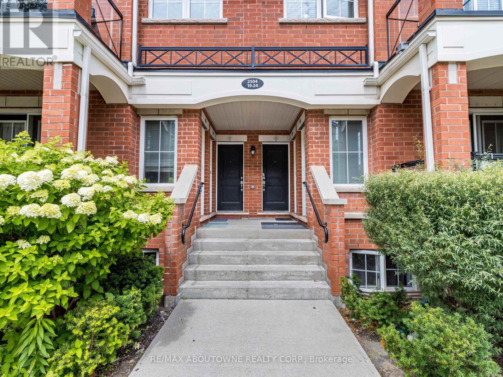 20 - 2504 Post Road, Oakville, Ontario  L6H 0G6 - Photo 4 - W12202453