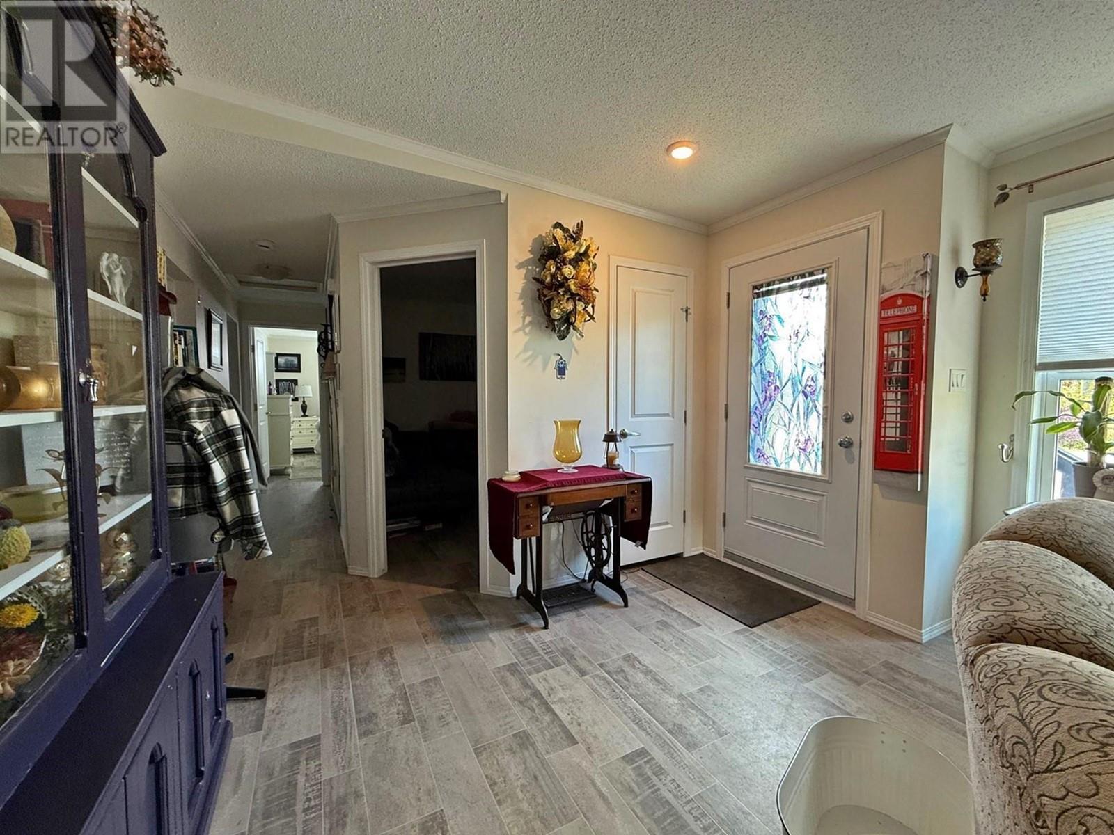 432 Siska Drive, Barriere, British Columbia  V0E 1E0 - Photo 10 - 10349072