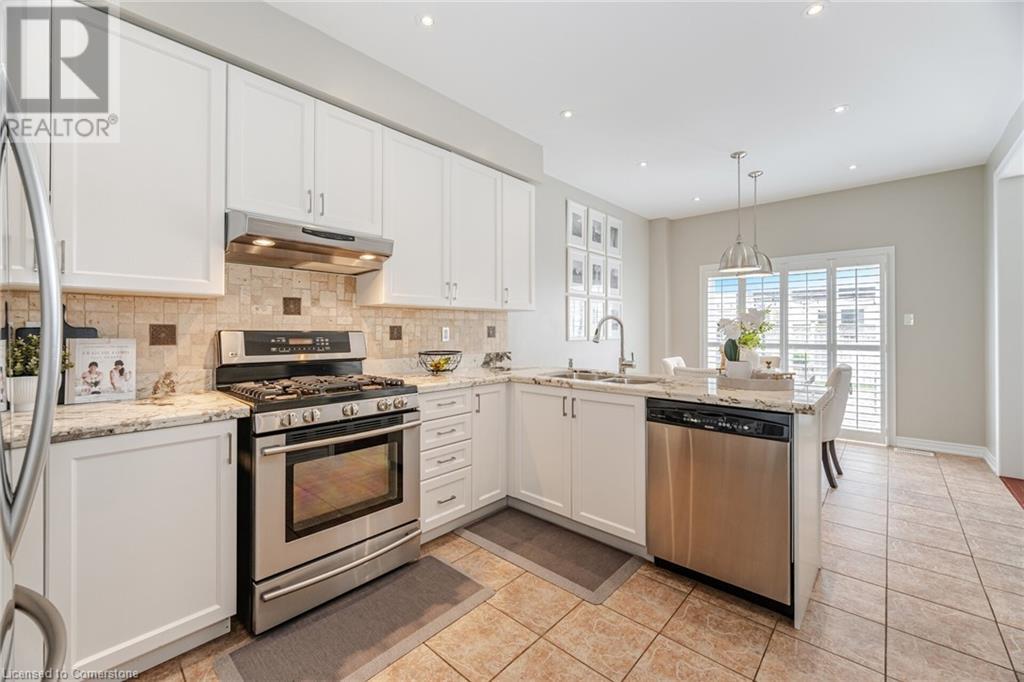 45 Retreat Boulevard, Vaughan, Ontario  L4H 0C1 - Photo 12 - 40738422