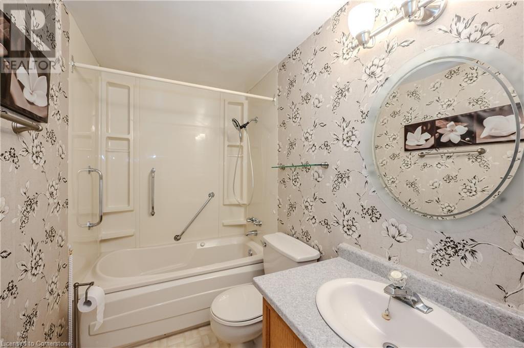 3 Rolling Brook Lane, New Hamburg, Ontario N3A 2G1 - Photo 16 - 40737331