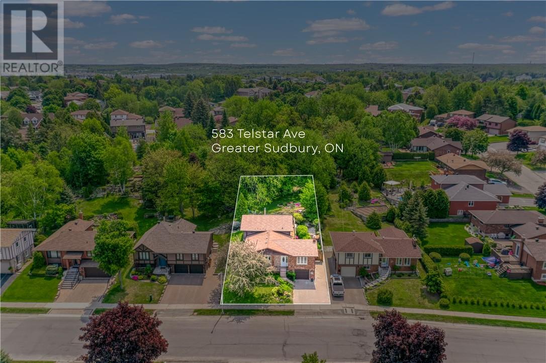 Property at 583 Telstar image 4