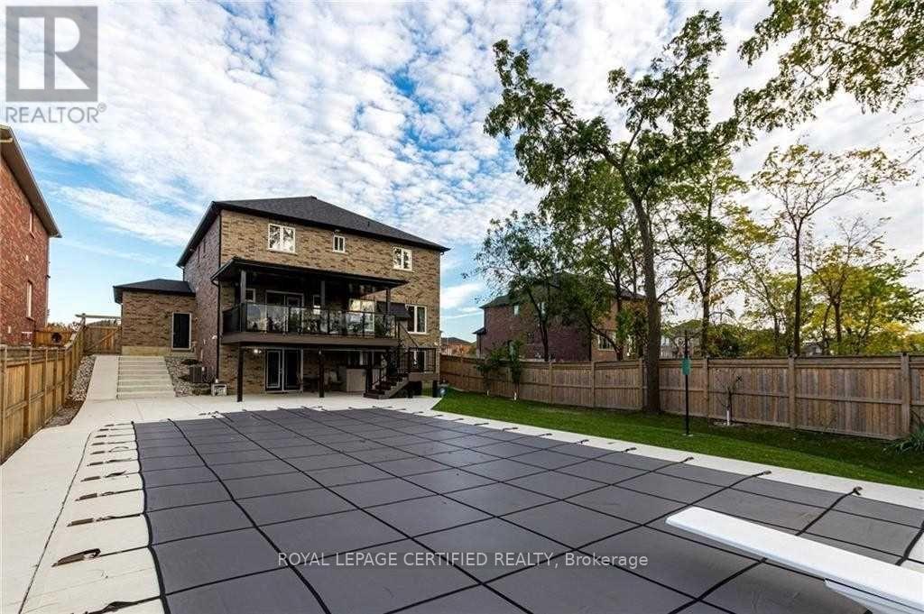 130 Kingsview Drive, Hamilton, Ontario  L8J 3X5 - Photo 25 - X12202326