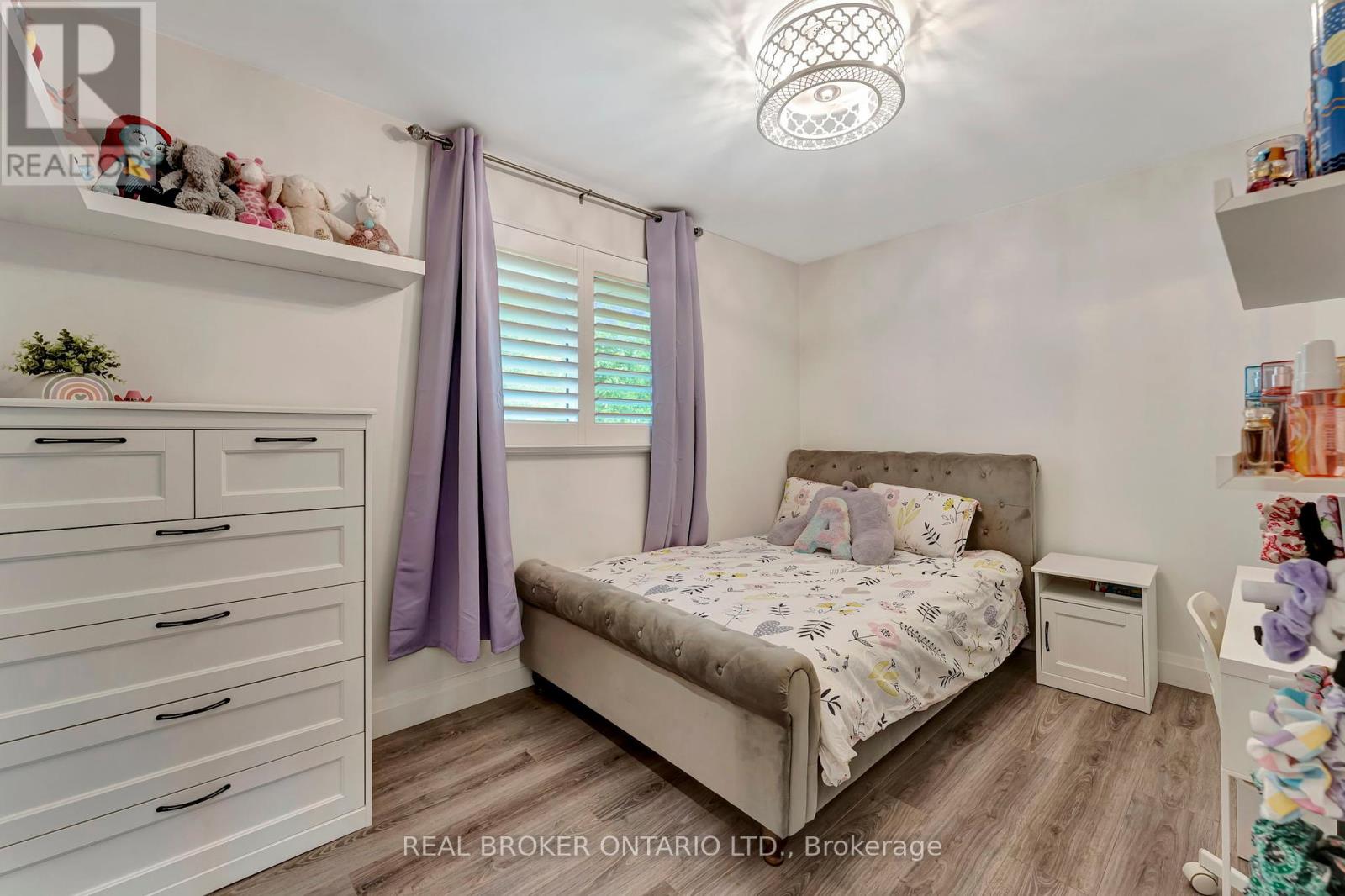 403 Oakhill Drive, Brantford, Ontario  N3T 5L7 - Photo 17 - X12202330
