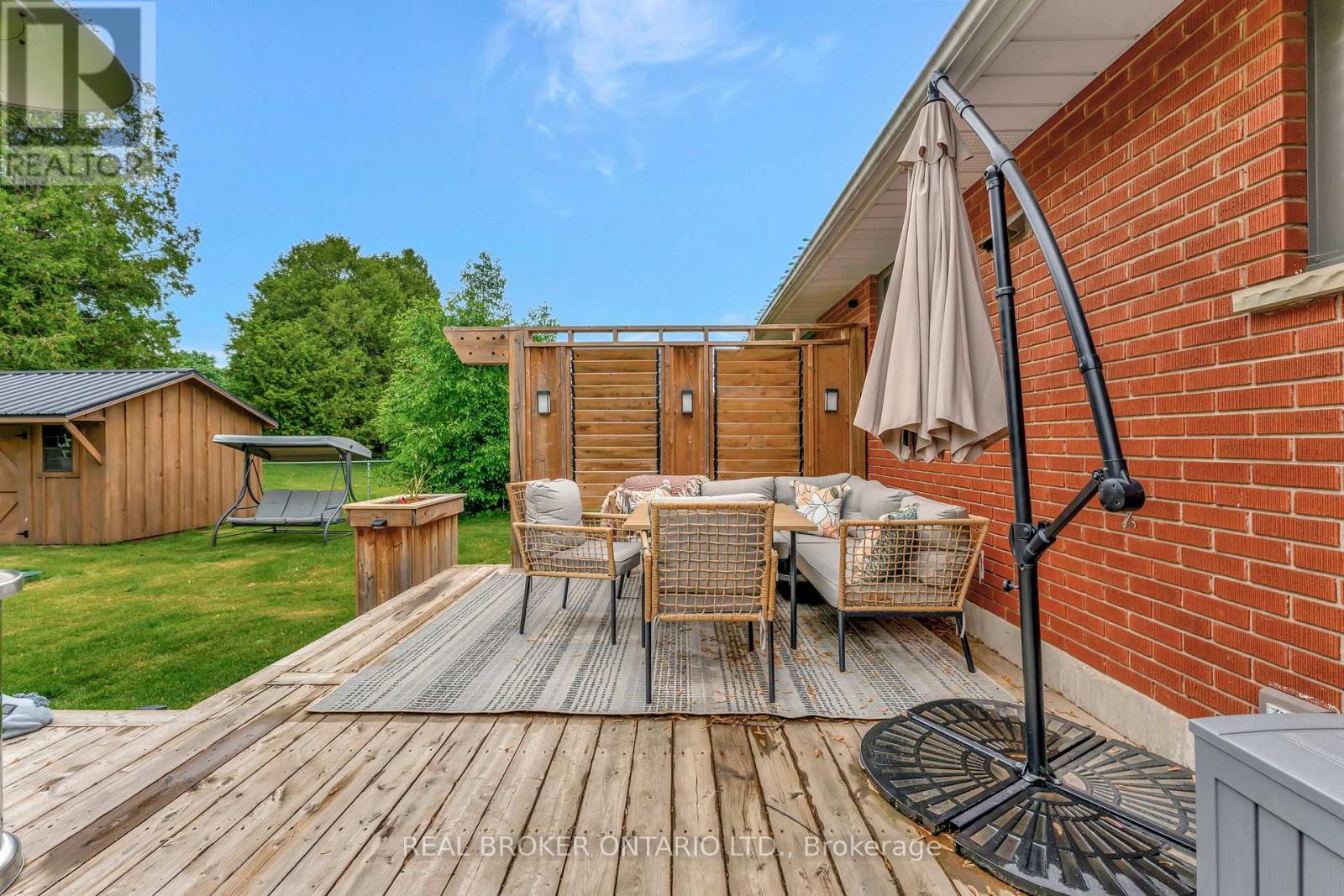 403 Oakhill Drive, Brantford, Ontario  N3T 5L7 - Photo 31 - X12202330